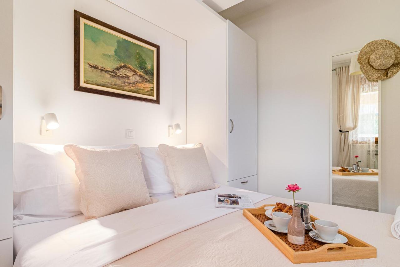 Apartment Lovely Istrian With A Private Swimming Pool And A Charming Garden *