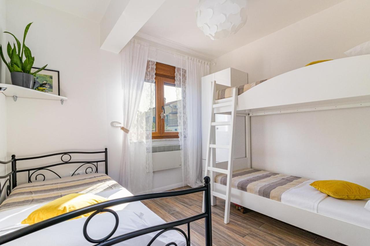 Lovely Istrian With A Private Swimming Pool And A Charming Garden *